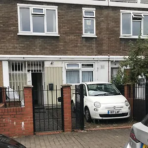 arbnb-at-comfy-sleep-guest-house-self-catering-private-london.cambridgehotelsuk.com/
